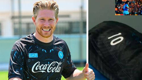 De Bruyne ilusiona a Nápoles con la  &#039;10&#039; en su primer día de pretemporada