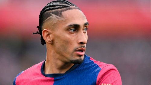 Raphinha queda fuera del Clásico ante el Real Madrid