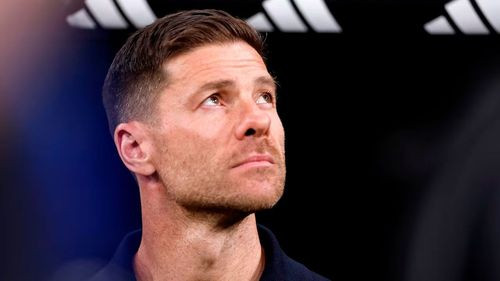 Xabi Alonso toma aire tras clasificar a la final de la Supercopa