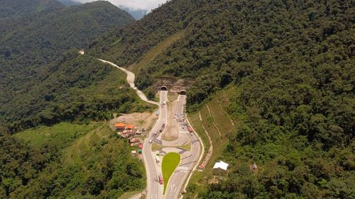 Exministro y exautoridades de la ABC bajo investigación por presuntas irregularidades en El Sillar