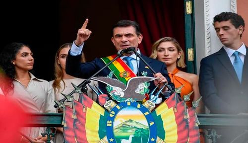 bajo la sombra de la crisis, rodrigo  paz presentará un gabinete  tecnocrático y reducido