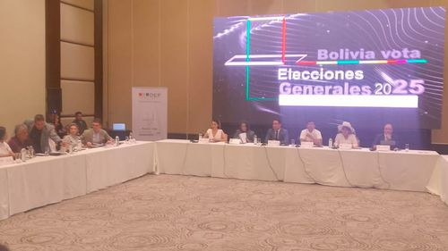 TSE y candidatos acuerdan nueve compromisos para garantizar transparencia en la segunda vuelta