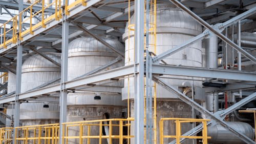 YPFB Refinación consolida su rol industrial y produce el 19% de los carburantes en Bolivia
