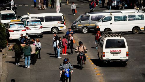 Operativo "Corredor Humanitario" logra abastecer a La Paz, pero persisten focos de bloqueo