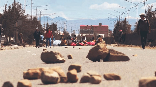 Bloqueos y tensión social marcan un diálogo “positivo” entre la COB y el Gobierno por el DS 5503