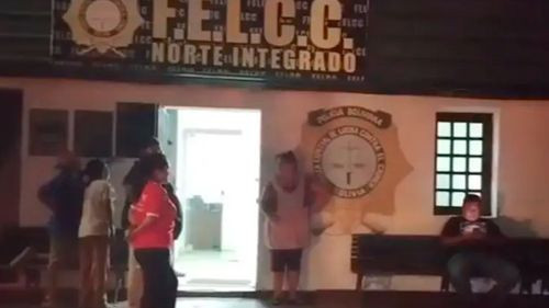 Tres niñas pierden la vida por inhalación de humo en su vivienda en Montero