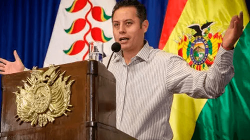 Lara denuncia 20 años de discursos ecológicos mientras avanzaban los avasallamientos