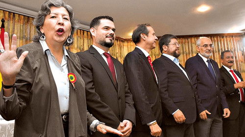 Cuéllar rechaza división en el bloque opositor y reafirma competencia por la candidatura única